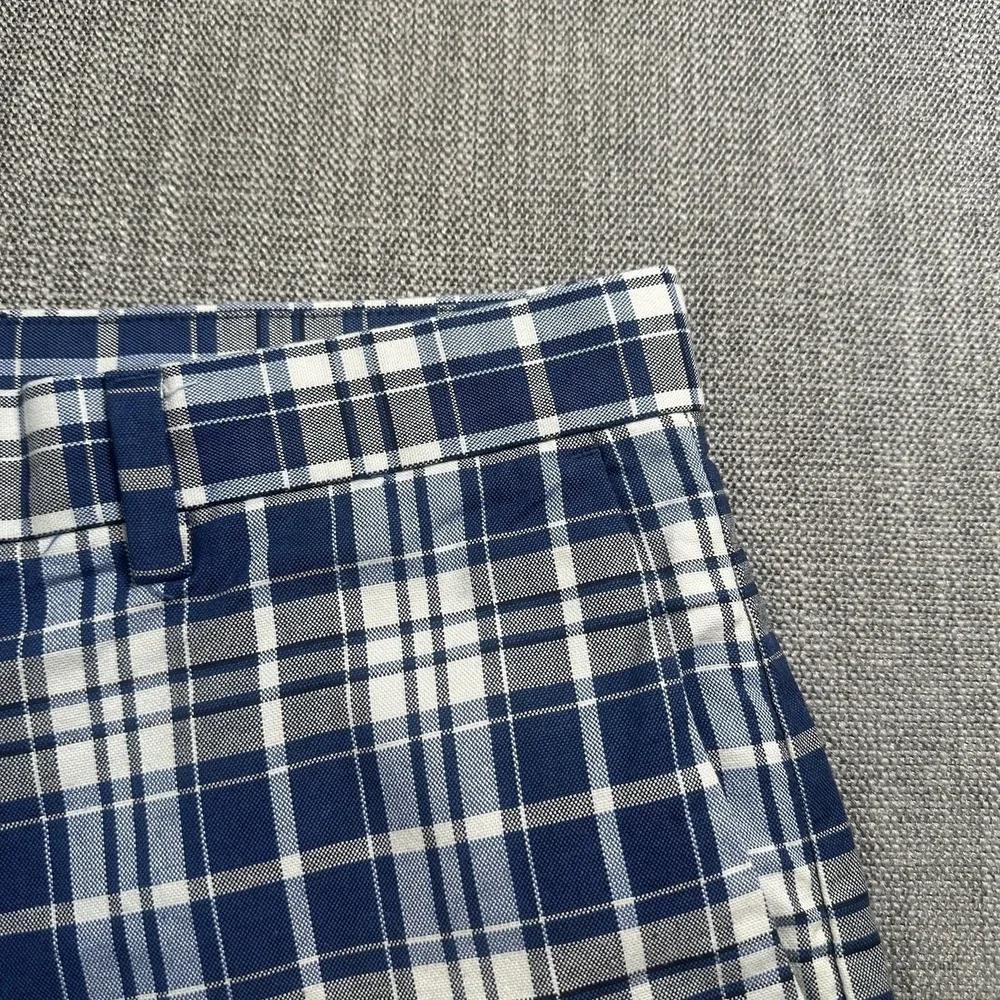 Banana Republic Aiden Shorts Mens 34 Blue Plaid Chino Golf Casual Outdoor Hiking